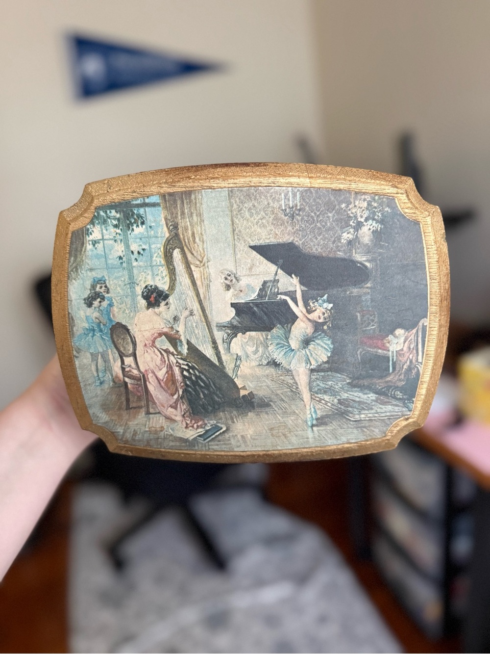 VTG “Twinkle Toes” Louis Jámbor wooden jewelry box